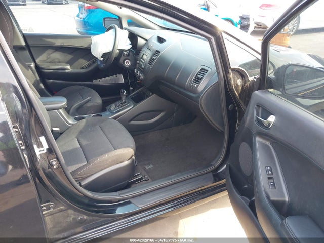 KNAFK5A82G5547903 KIA FORTE LX