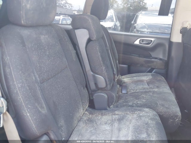 5N1AR2MM9EC606238 Nissan Pathfinder S
