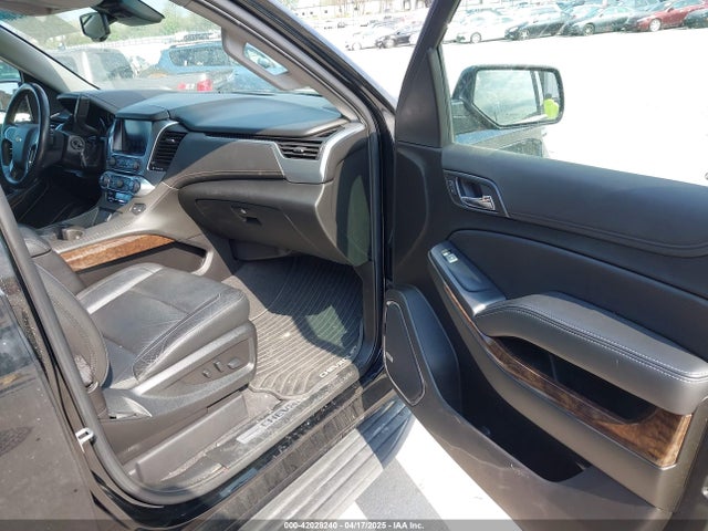 100000000015477WI Chevrolet Tahoe