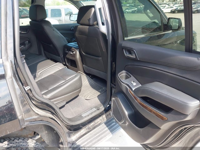 100000000015477WI Chevrolet Tahoe