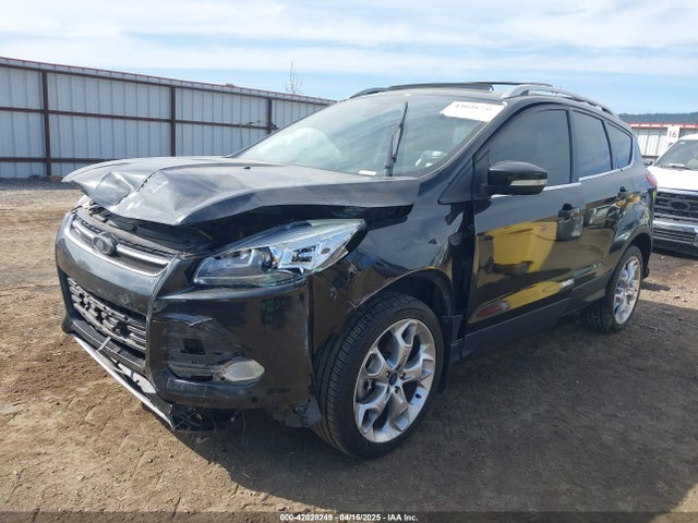 1FMCU9J93EUE27803 Ford Escape Titanium