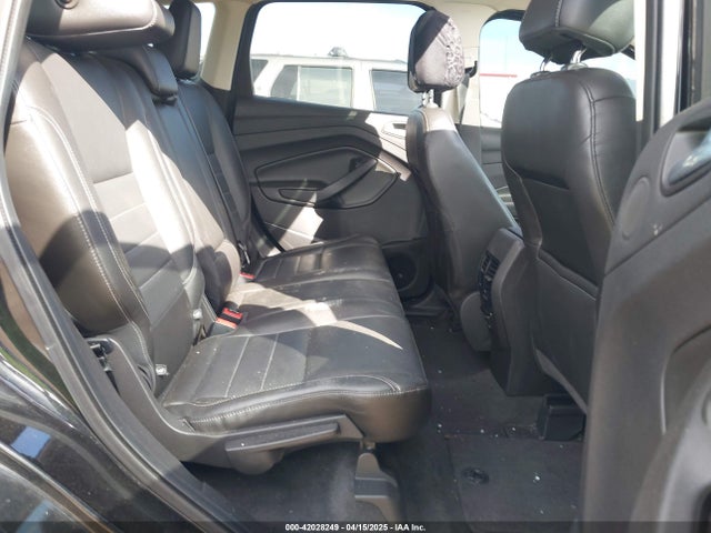 1FMCU9J93EUE27803 Ford Escape Titanium