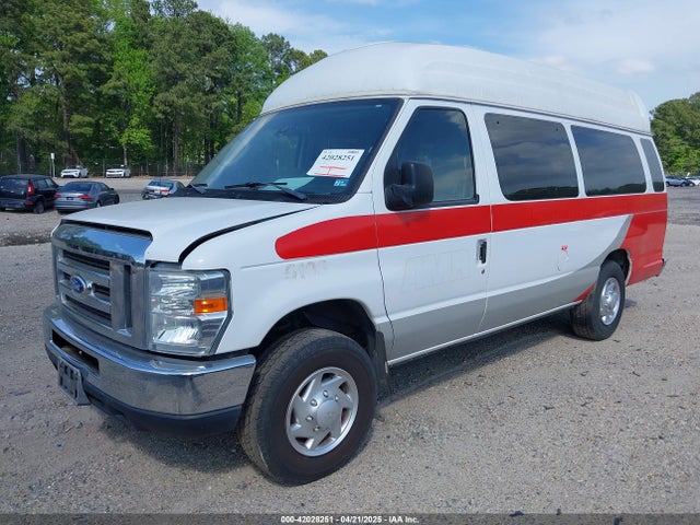 Ford E-250 Commercial 2014 1FTNS2EW6EDA93261 Image 2