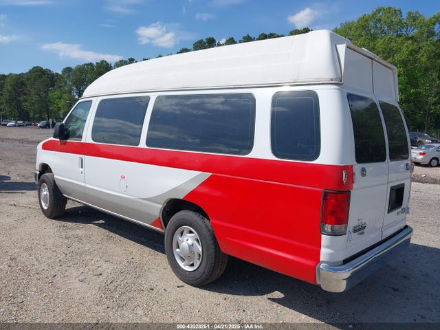 Ford E-250 Commercial 2014 1FTNS2EW6EDA93261 Image 3