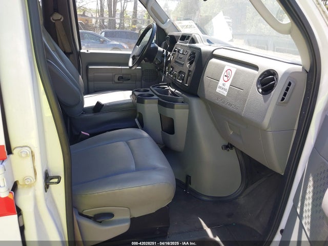 Ford E-250 Commercial 2014 1FTNS2EW6EDA93261 Image 5