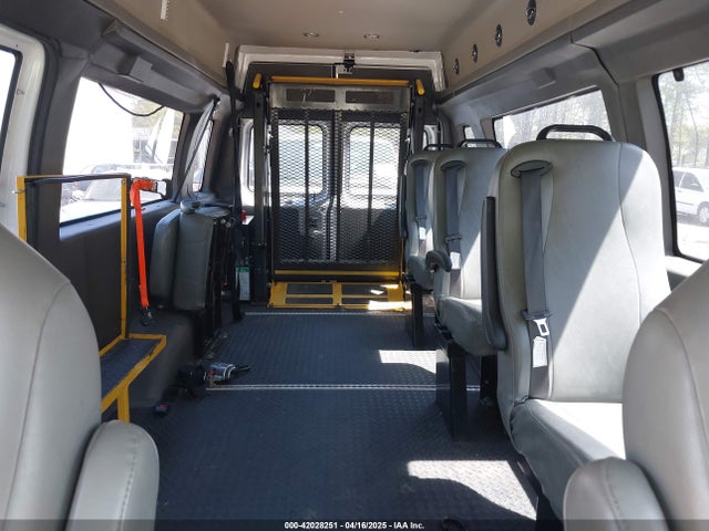 Ford E-250 Commercial 2014 1FTNS2EW6EDA93261 Image 8