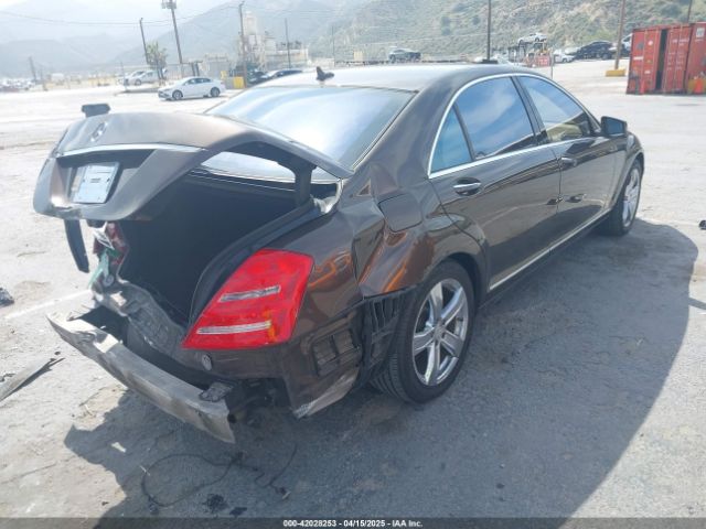 2010 MERCEDES-BENZ S 550 WDDNG7BB2AA348036 Photo 3
