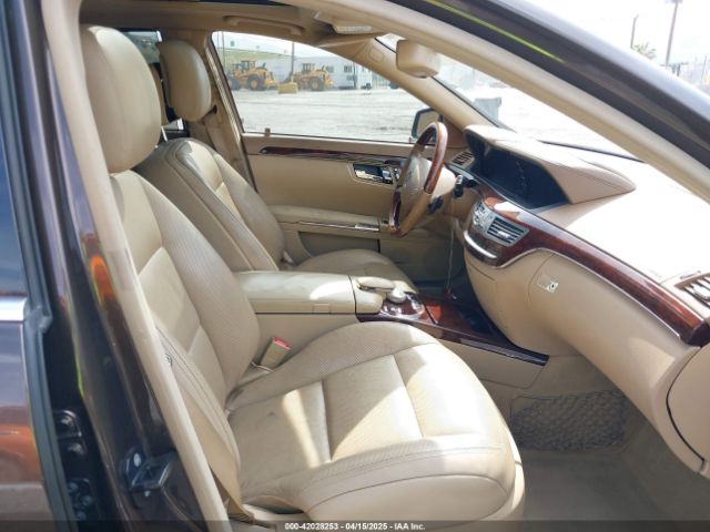 2010 MERCEDES-BENZ S 550 WDDNG7BB2AA348036 Photo 4