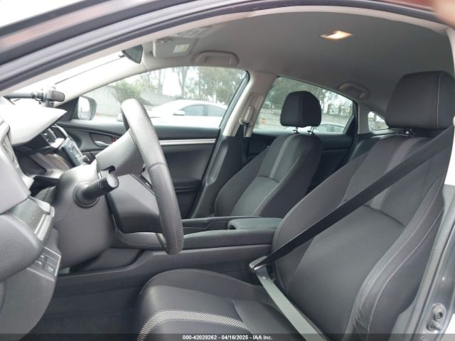 2HGFC2F63KH554710 Honda Civic Lx