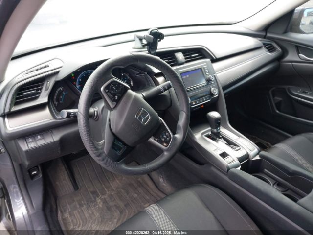 2HGFC2F63KH554710 Honda Civic Lx