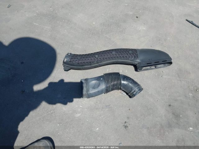 55SWF4JB5JU241263 Mercedes-Benz C 300
