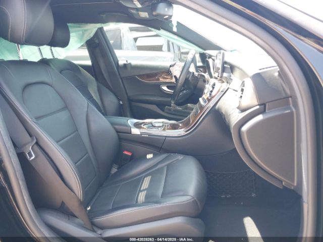55SWF4JB5JU241263 Mercedes-Benz C 300