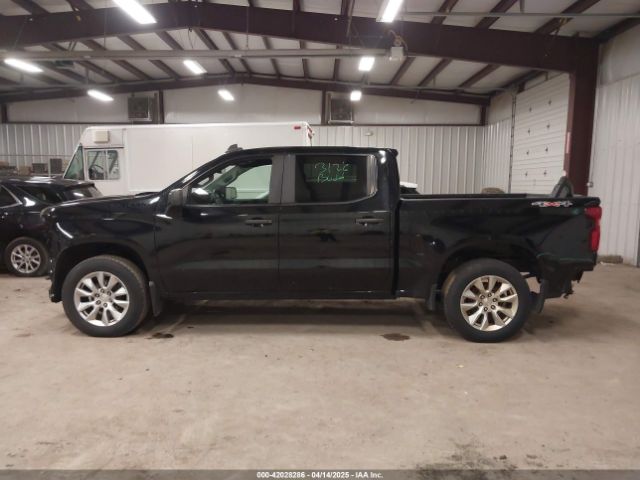 1GCPYBEK1MZ192527 Chevrolet Silverado 1500 4wd  Short Bed Custom