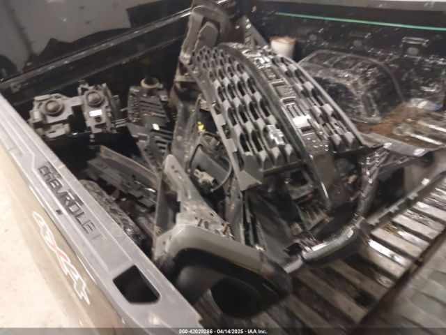 1GCPYBEK1MZ192527 Chevrolet Silverado 1500 4wd  Short Bed Custom
