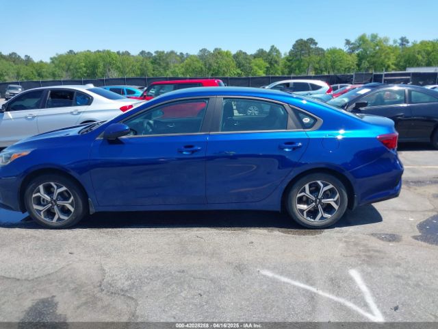 3KPF24AD3ME347767 KIA Forte Lxs