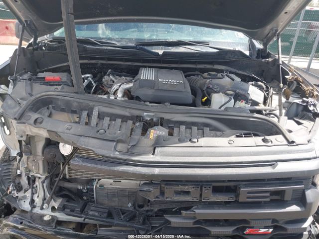 2024 CHEVROLET SILVERADO 1500 3GCUDCE85RG103431 Photo 9
