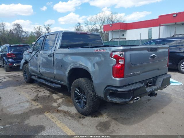 2024 CHEVROLET SILVERADO 1500 3GCUDCE85RG103431 Photo 2