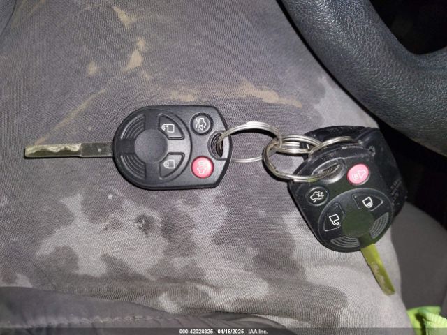 1FMCU0G94GUA90287 Ford ESCAPE SE