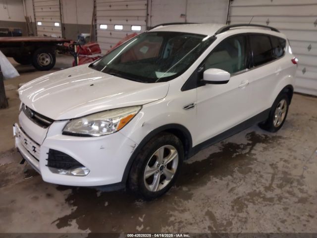 1FMCU0G94GUA90287 Ford ESCAPE SE