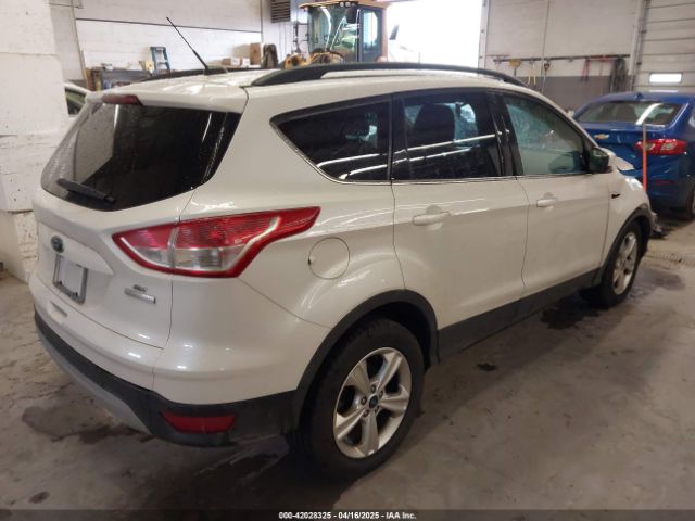 1FMCU0G94GUA90287 Ford ESCAPE SE
