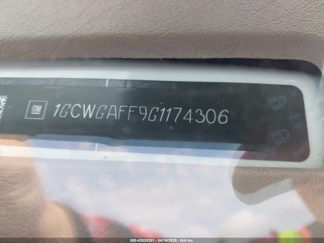 1GCWGAFF9G1174306 Chevrolet Express 2500 Work Van