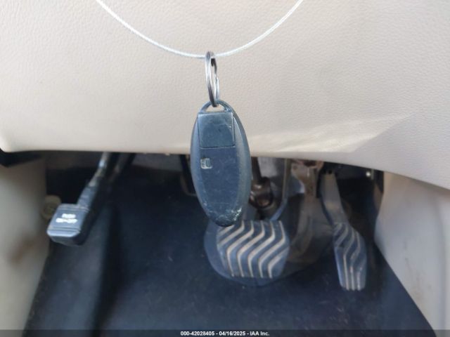 KNMAT2MV1GP682787 Nissan Rogue S/sl/sv