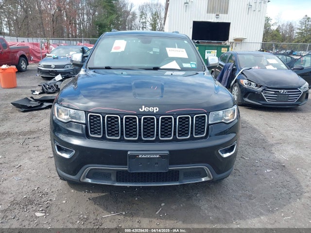 1C4RJFBG9JC427825 Jeep Grand Cherokee Limited 4x4