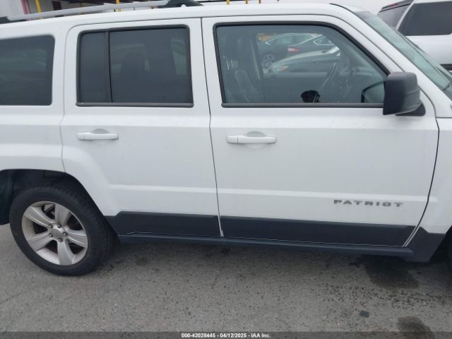 1C4NJPCB2ED694389 Jeep Patriot Limited