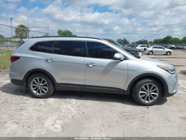 KM8SM4HF3HU186890 Hyundai Santa Fe Se