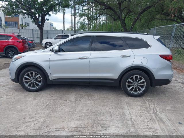 KM8SM4HF3HU186890 Hyundai Santa Fe Se