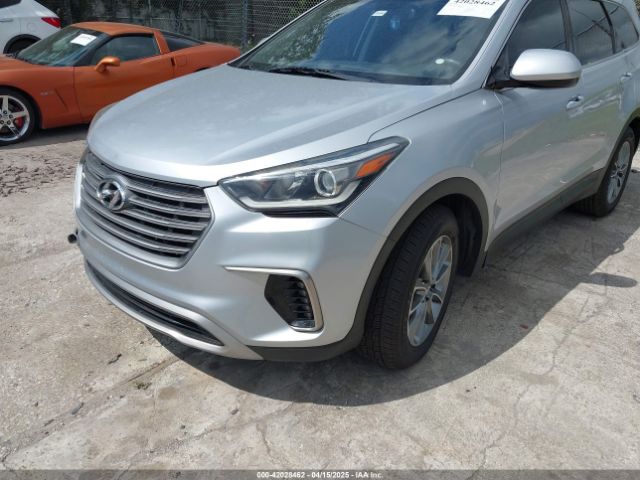 KM8SM4HF3HU186890 Hyundai Santa Fe Se