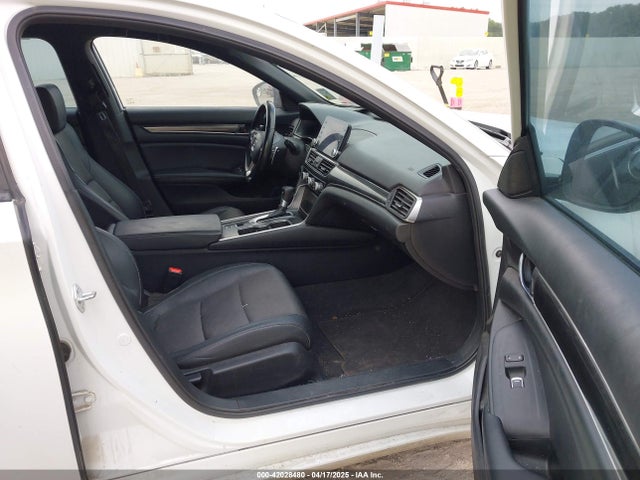 1HGCV1F31NA039950 Honda Accord Sport