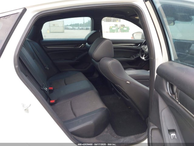 1HGCV1F31NA039950 Honda Accord Sport