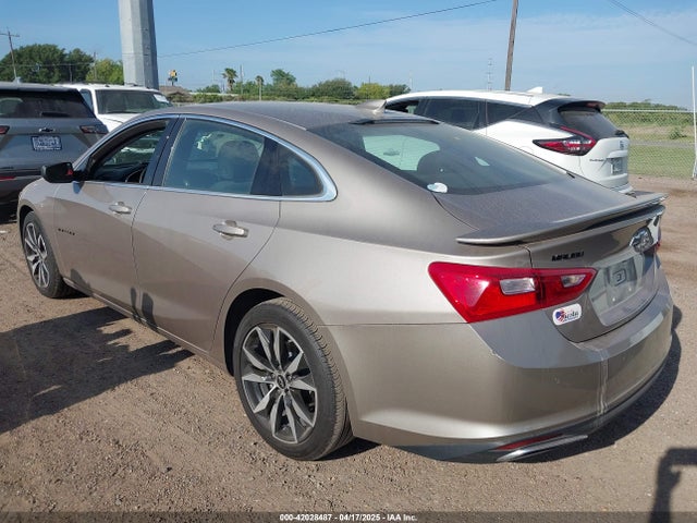 1G1ZG5ST8RF178085 Chevrolet Malibu Fwd Rs