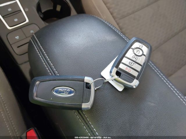 1FMCU9G6XMUA77193 Ford ESCAPE SE