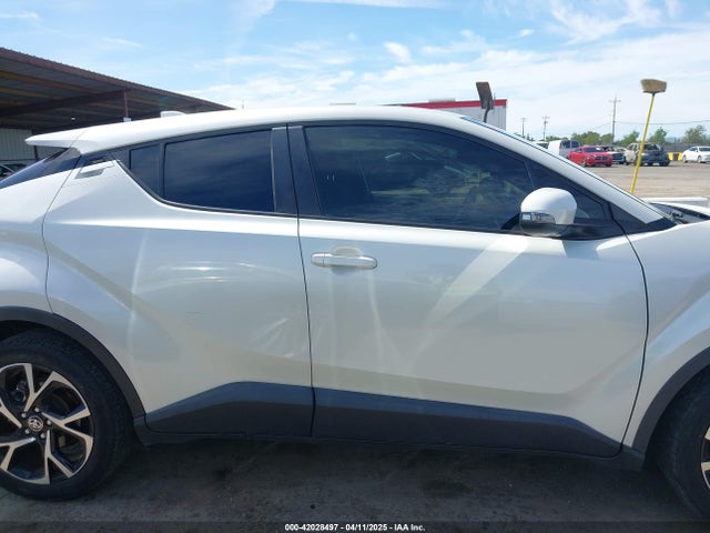 JTNKHMBX6M1096621 Toyota C-HR XLE