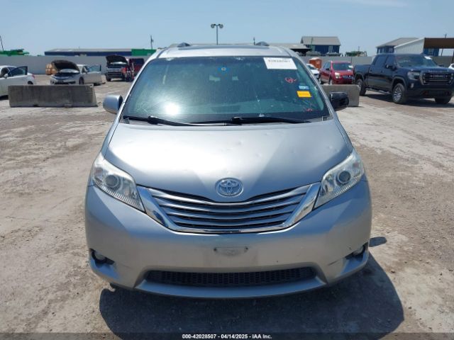 5TDYZ3DC6HS877339 Toyota Sienna Xle Premium 8 Passenger