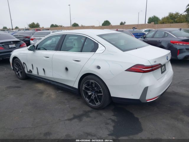 WBY33FK03RCR99079 BMW I5 Edrive40