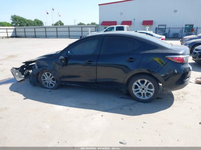 3MYDLBZVXGY109120 Scion IA