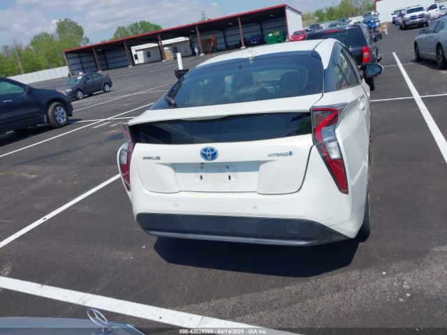 JTDKARFU7H3054054 Toyota Prius Four