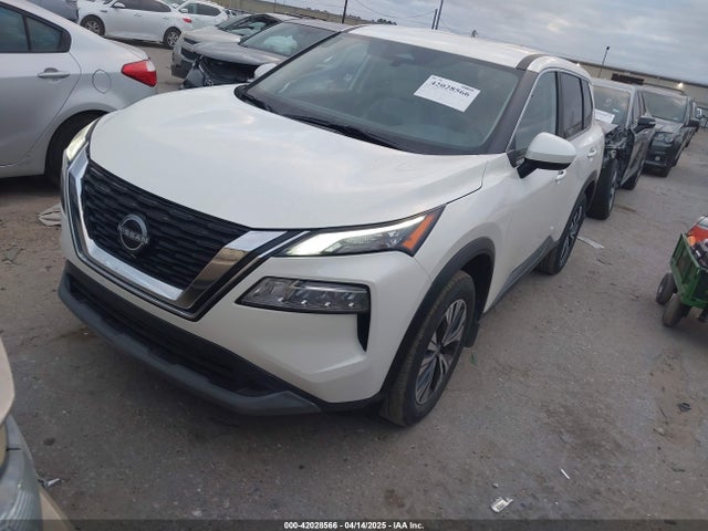 JN8BT3BA5PW425636 Nissan Rogue Sv Fwd