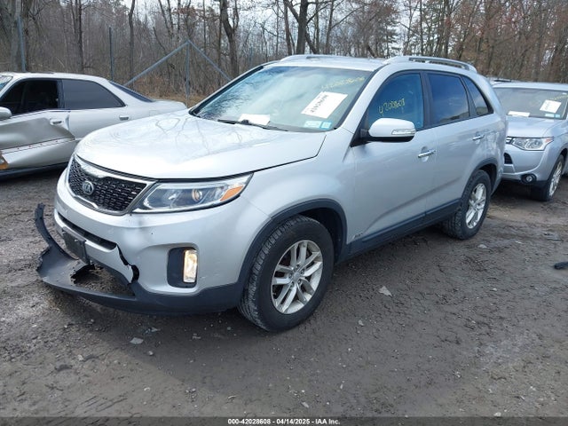 5XYKTCA69EG529825 KIA SORENTO LX