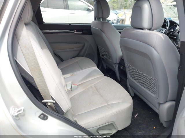 5XYKTCA69EG529825 KIA SORENTO LX