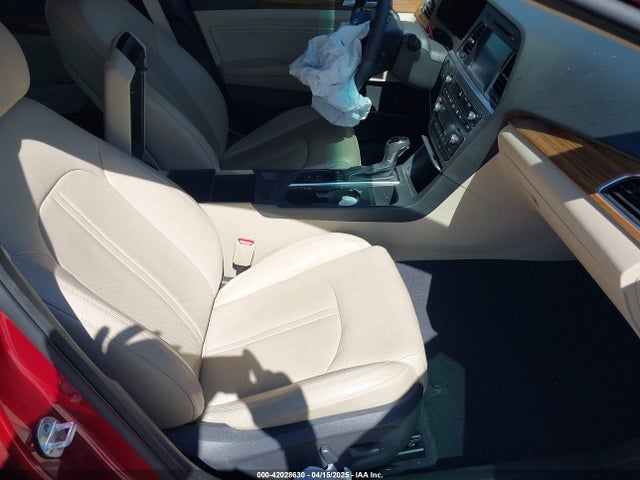 5NPE34AF2FH070585 Hyundai Sonata Limited