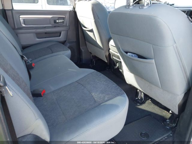3C6RR6LT6HG564028 RAM 1500 Lone Star  4x2 5'7 Box