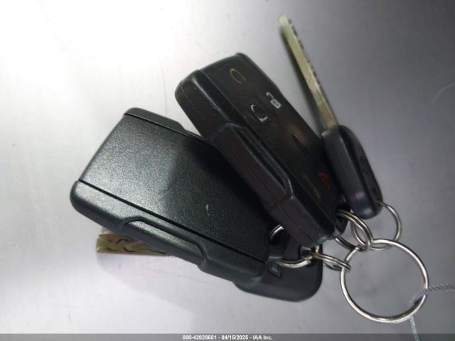 1GCVKREC2HZ206516 Chevrolet Silverado 1500 1lt