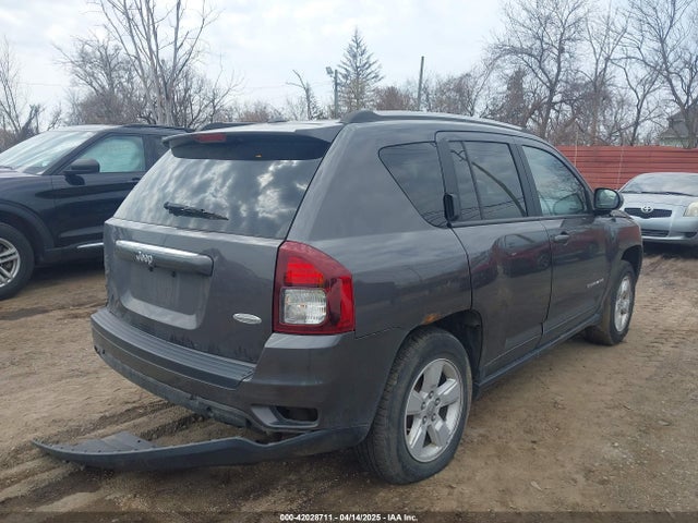 1C4NJCEA6HD206885 Jeep Compass Latitude Fwd