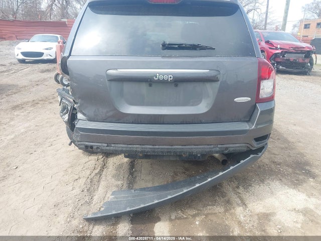 1C4NJCEA6HD206885 Jeep Compass Latitude Fwd