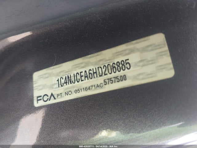 1C4NJCEA6HD206885 Jeep Compass Latitude Fwd