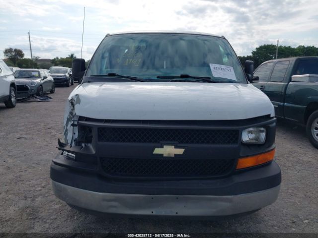 1GCSGAFX2E1121841 Chevrolet Express 1500 Work Van